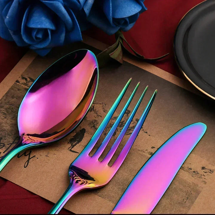 Conjunto de talheres de aço inoxidável dourado Royal European Colher Garfo Talheres completos Design retrô Lavável na máquina de lavar louça Talheres elegantes