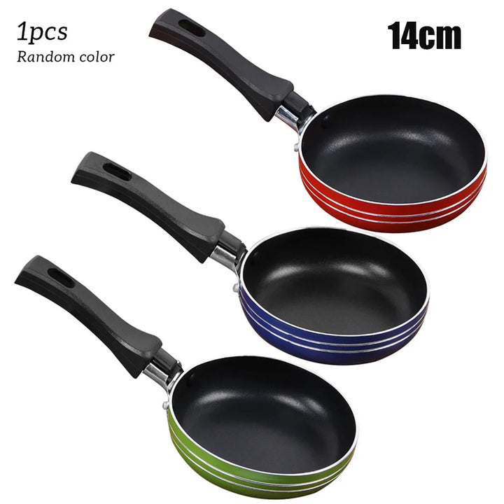 12/14 / 16 cm Mini Frigideira Antiaderente Frigideira de Aço Panela Panela Para Panelas Ferramentas de Cozinha Doméstica Utensílios de Cozinha Cor Aleatória